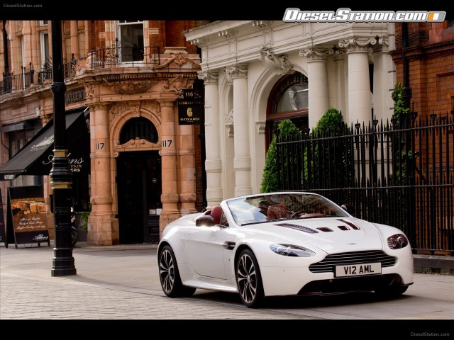 Aston Martin V12 Vantage Roadster 2013 Picture #13 Aston Martin V12 Vantage Roadster 2013 Picture #13